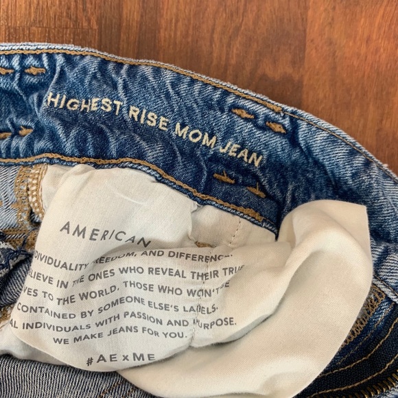 American Eagle highest rise mom jeans - Picture 8 of 8
